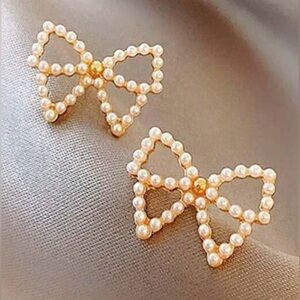 Pearl Bow Earrings